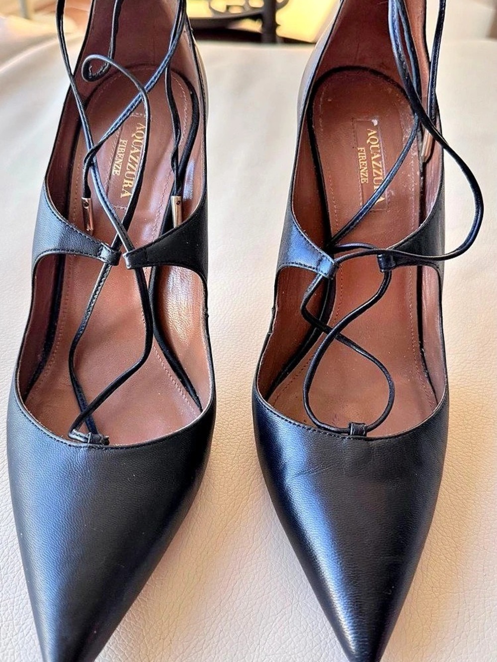 Aquazzura Love Link Pointed Toe Lace-Up Heels Black EU 39